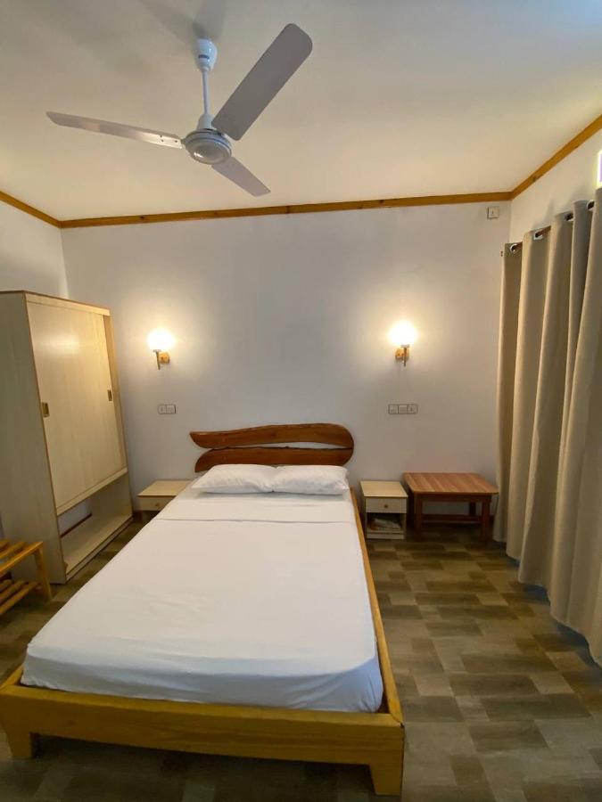 Moon Lodge เฟลิดู ภายนอก รูปภาพ